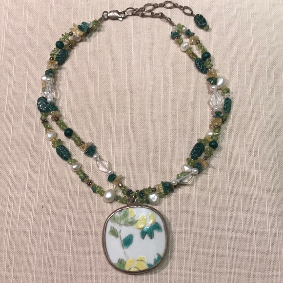 Ceramic necklace - Picture 2 of 6